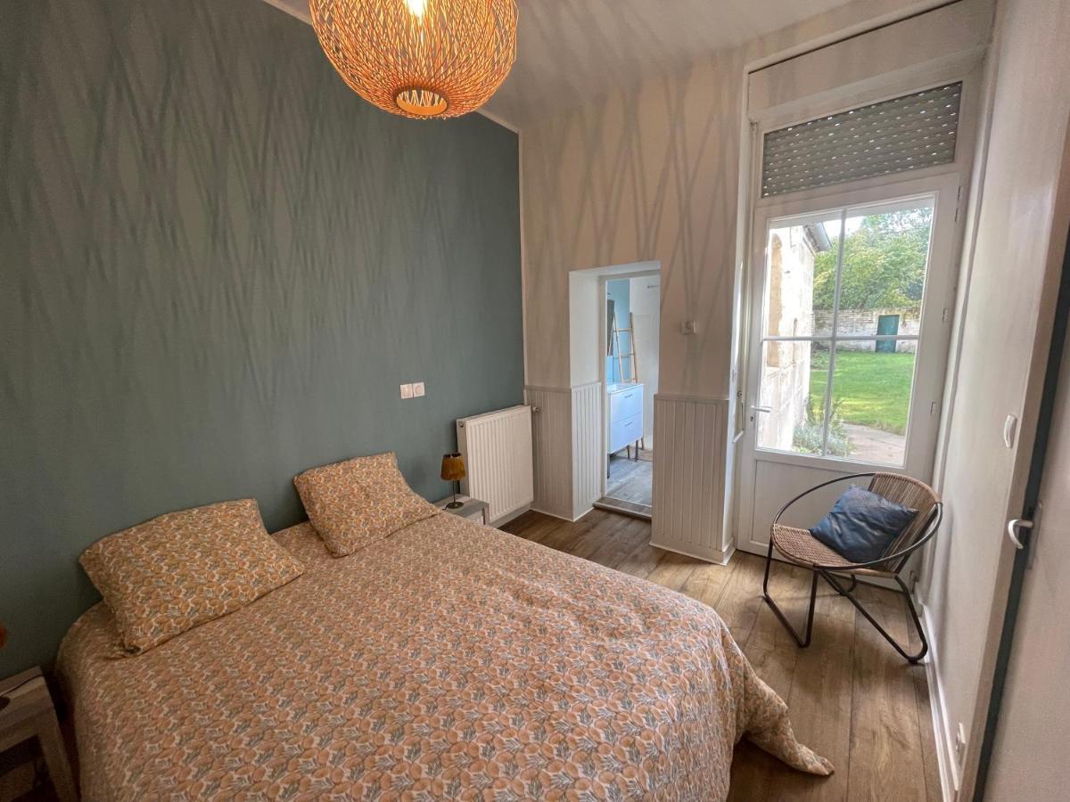 -Le Petit Rochelais- Centre Ville, Stationnement, Netflix - Ideal Couples, Familles, Business Ніор Екстер'єр фото